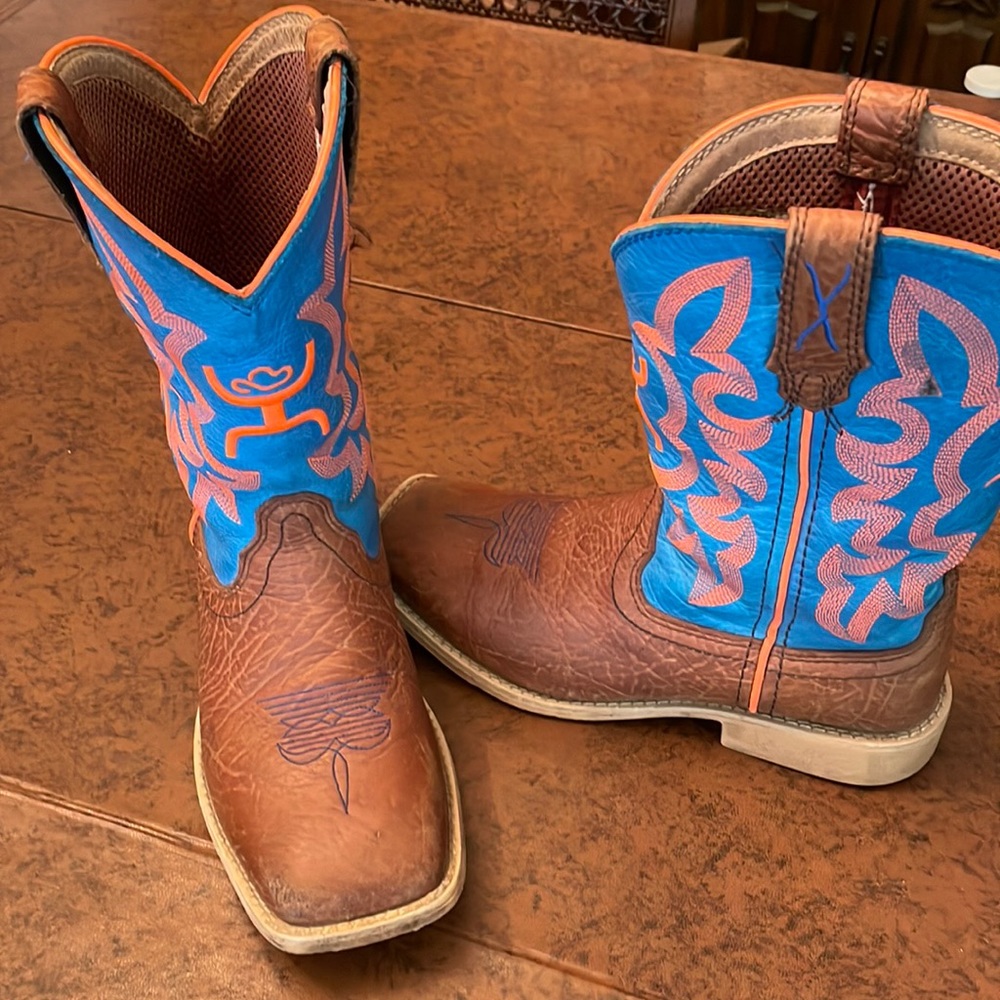 Twisted X Hooey boots size 2 1/2 youth